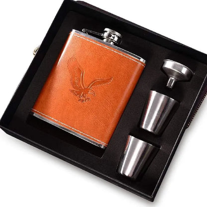 Hip whisky Flask / Bottle Leather Wrapped Stainless Steel 200mls Alcohol Flask Perfect for Men