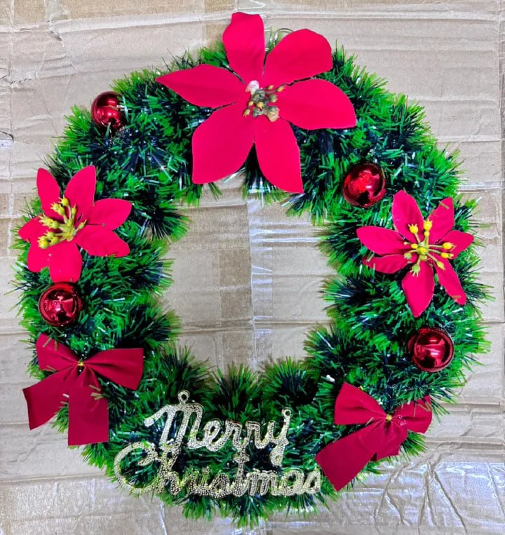 30CM Christmas Wreath for Front Door / Window with pine artificial garland